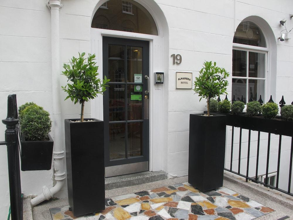 Alhambra Hotel London Exterior photo