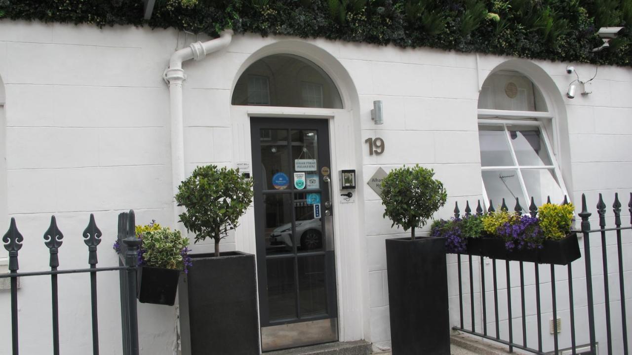 Alhambra Hotel London Exterior photo